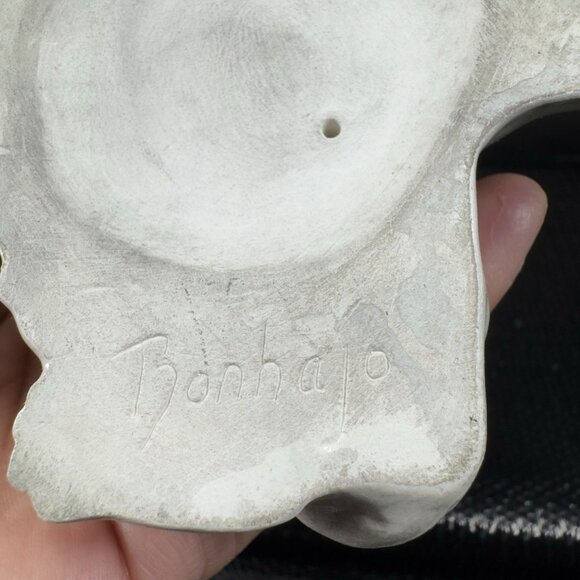 Vintage Hand Made Dogs Sitting Figurine Folk Art Artist Signed Bonhajo Figure - Picture 6 of 11